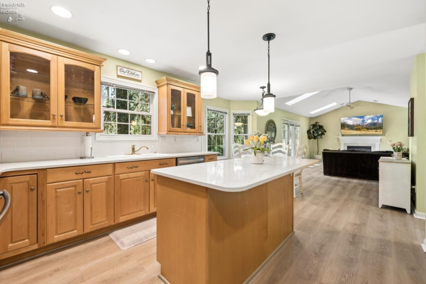 4518 Island Pines Drive, Port Clinton, 43452, 3 Bedrooms Bedrooms, ,3 BathroomsBathrooms,Residential,For Sale,Island Pines,20261471