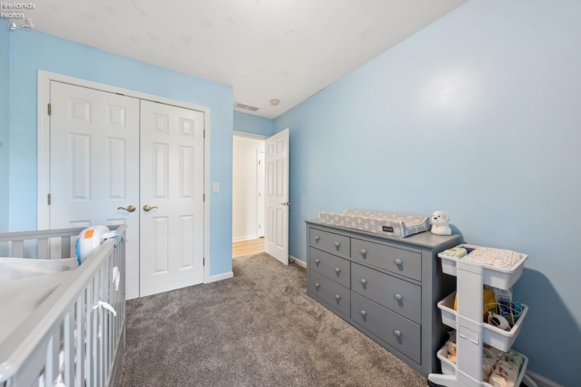 4518 Island Pines Drive, Port Clinton, 43452, 3 Bedrooms Bedrooms, ,3 BathroomsBathrooms,Residential,For Sale,Island Pines,20261471