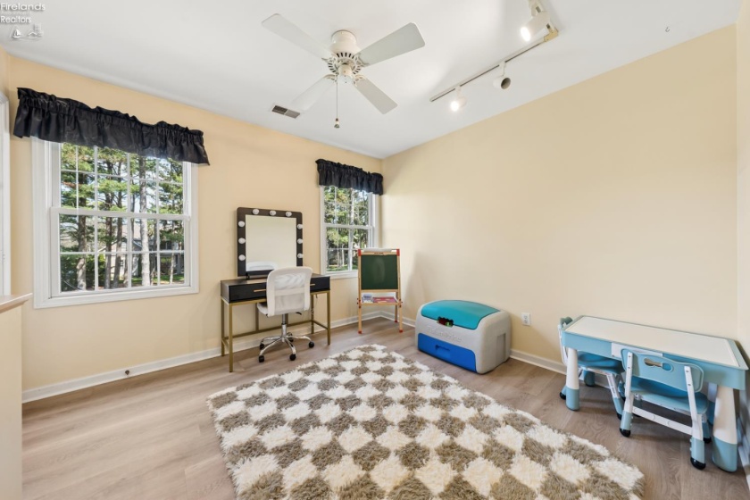 4518 Island Pines Drive, Port Clinton, 43452, 3 Bedrooms Bedrooms, ,3 BathroomsBathrooms,Residential,For Sale,Island Pines,20261471