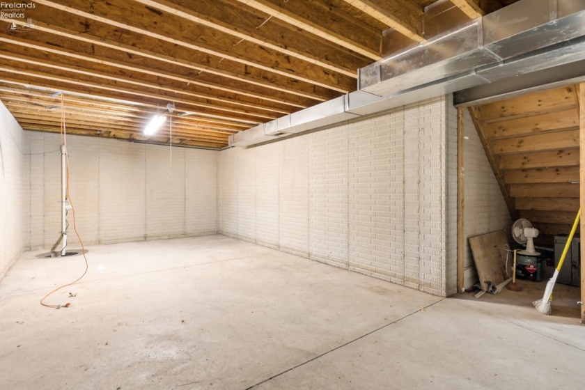 4518 Island Pines Drive, Port Clinton, 43452, 3 Bedrooms Bedrooms, ,3 BathroomsBathrooms,Residential,For Sale,Island Pines,20261471