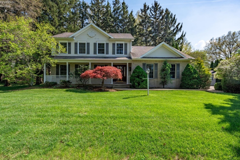 4518 Island Pines Drive, Port Clinton, 43452, 3 Bedrooms Bedrooms, ,3 BathroomsBathrooms,Residential,For Sale,Island Pines,20261471