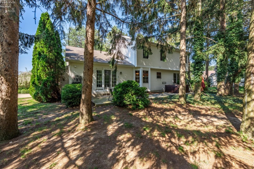 4518 Island Pines Drive, Port Clinton, 43452, 3 Bedrooms Bedrooms, ,3 BathroomsBathrooms,Residential,For Sale,Island Pines,20261471