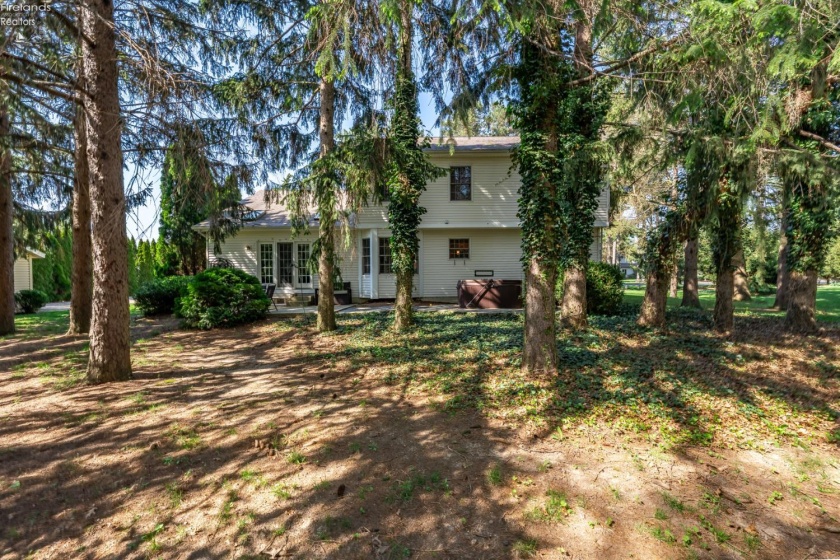 4518 Island Pines Drive, Port Clinton, 43452, 3 Bedrooms Bedrooms, ,3 BathroomsBathrooms,Residential,For Sale,Island Pines,20261471