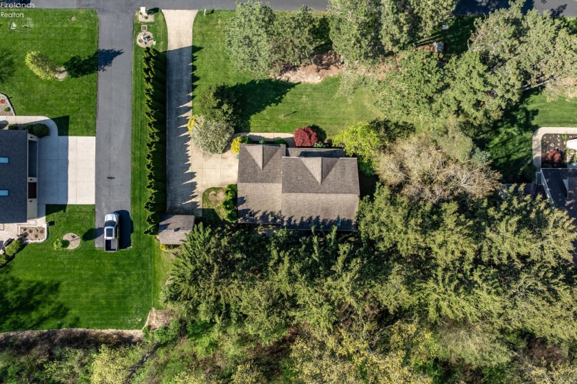 4518 Island Pines Drive, Port Clinton, 43452, 3 Bedrooms Bedrooms, ,3 BathroomsBathrooms,Residential,For Sale,Island Pines,20261471