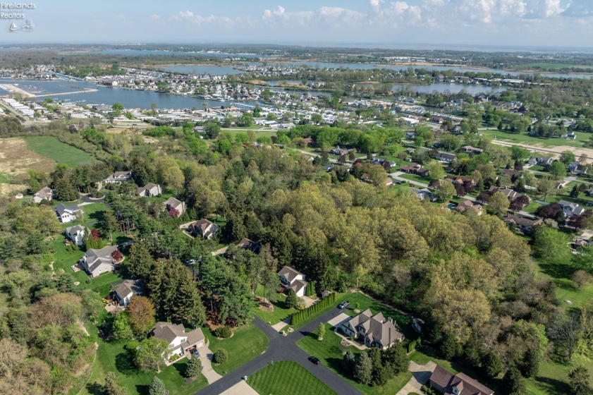 4518 Island Pines Drive, Port Clinton, 43452, 3 Bedrooms Bedrooms, ,3 BathroomsBathrooms,Residential,For Sale,Island Pines,20261471