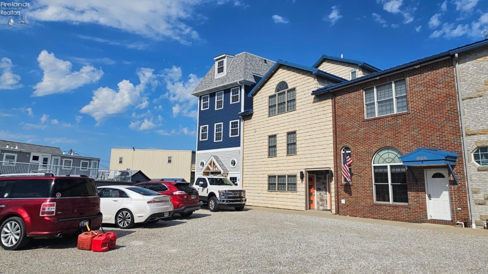 808 Curran St, Sandusky, 44870, 2 Bedrooms Bedrooms, ,2 BathroomsBathrooms,Residential,For Sale,Curran St,20261450