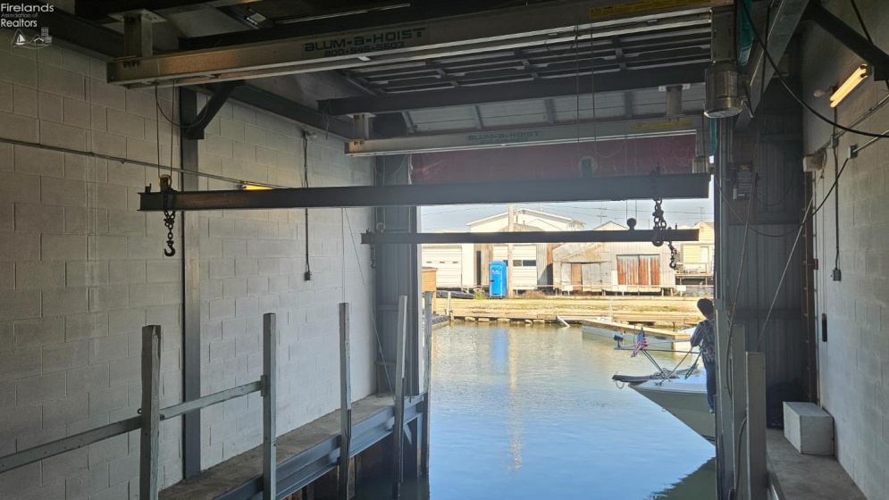 808 Curran St, Sandusky, 44870, 2 Bedrooms Bedrooms, ,2 BathroomsBathrooms,Residential,For Sale,Curran St,20261450