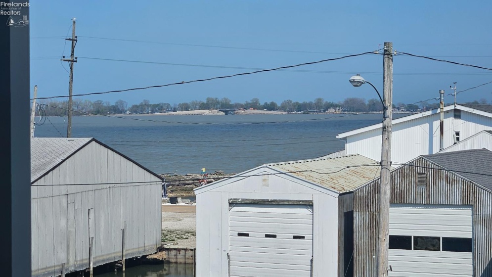 808 Curran St, Sandusky, 44870, 2 Bedrooms Bedrooms, ,2 BathroomsBathrooms,Residential,For Sale,Curran St,20261450