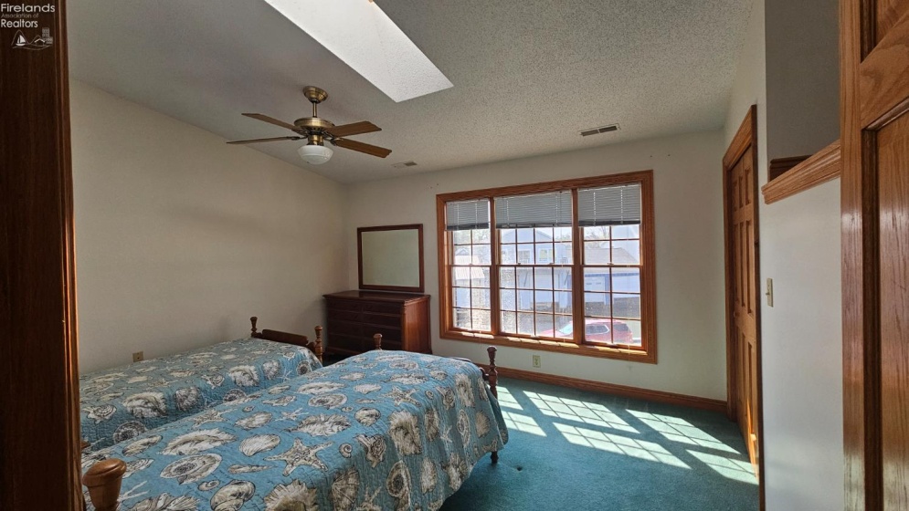 808 Curran St, Sandusky, 44870, 2 Bedrooms Bedrooms, ,2 BathroomsBathrooms,Residential,For Sale,Curran St,20261450