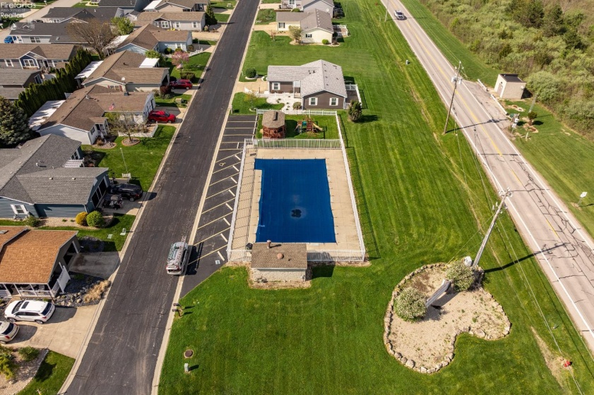 1664 Coldwater Crossing Road, Marblehead, 43440, 3 Bedrooms Bedrooms, ,2 BathroomsBathrooms,Residential,For Sale,Coldwater Crossing,20261363