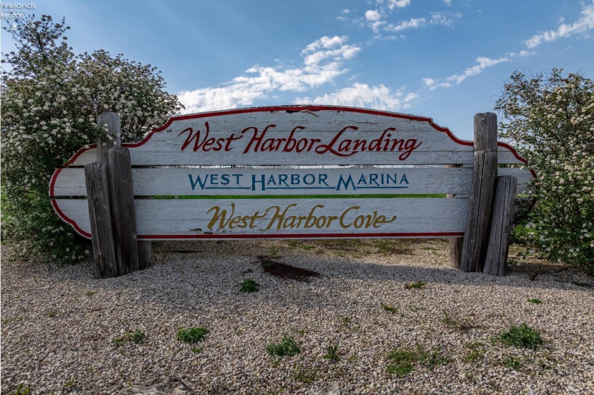 1664 Coldwater Crossing Road, Marblehead, 43440, 3 Bedrooms Bedrooms, ,2 BathroomsBathrooms,Residential,For Sale,Coldwater Crossing,20261363