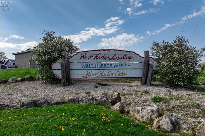 1664 Coldwater Crossing Road, Marblehead, 43440, 3 Bedrooms Bedrooms, ,2 BathroomsBathrooms,Residential,For Sale,Coldwater Crossing,20261363