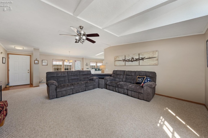 1664 Coldwater Crossing Road, Marblehead, 43440, 3 Bedrooms Bedrooms, ,2 BathroomsBathrooms,Residential,For Sale,Coldwater Crossing,20261363