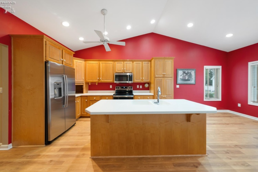 2970 Swift Drive, Port Clinton, 43452, 3 Bedrooms Bedrooms, ,3 BathroomsBathrooms,Residential,For Sale,Swift,20261479