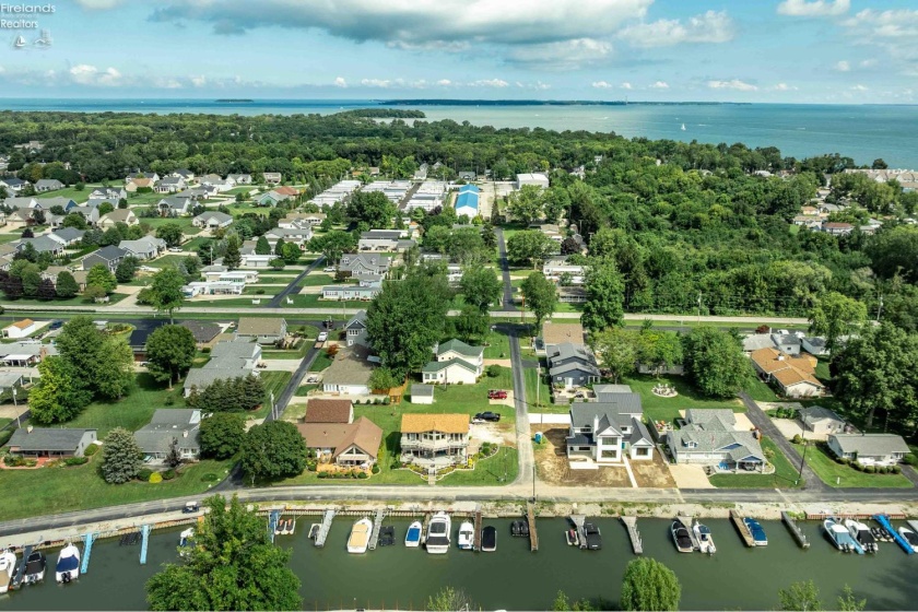 2970 Swift Drive, Port Clinton, 43452, 3 Bedrooms Bedrooms, ,3 BathroomsBathrooms,Residential,For Sale,Swift,20261479