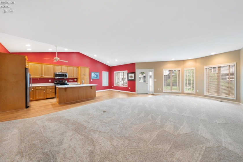 2970 Swift Drive, Port Clinton, 43452, 3 Bedrooms Bedrooms, ,3 BathroomsBathrooms,Residential,For Sale,Swift,20261479