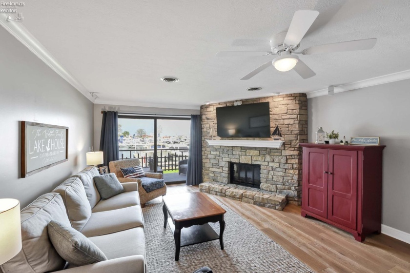 3094 Marina View Drive, Port Clinton, 43452, 2 Bedrooms Bedrooms, ,2 BathroomsBathrooms,Residential,For Sale,Marina View,20261426