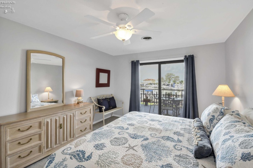 3094 Marina View Drive, Port Clinton, 43452, 2 Bedrooms Bedrooms, ,2 BathroomsBathrooms,Residential,For Sale,Marina View,20261426