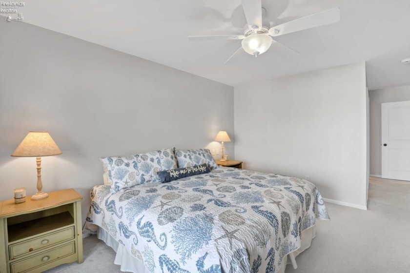 3094 Marina View Drive, Port Clinton, 43452, 2 Bedrooms Bedrooms, ,2 BathroomsBathrooms,Residential,For Sale,Marina View,20261426