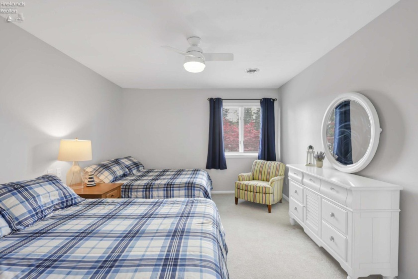 3094 Marina View Drive, Port Clinton, 43452, 2 Bedrooms Bedrooms, ,2 BathroomsBathrooms,Residential,For Sale,Marina View,20261426