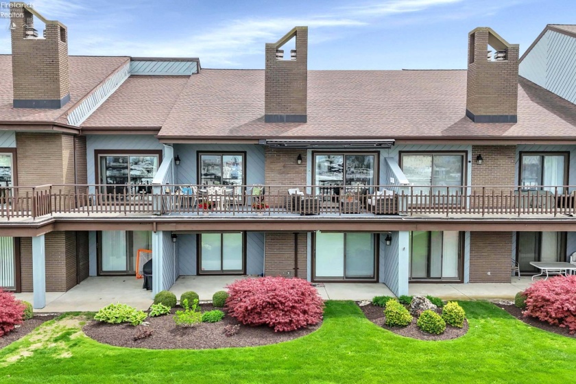 3094 Marina View Drive, Port Clinton, 43452, 2 Bedrooms Bedrooms, ,2 BathroomsBathrooms,Residential,For Sale,Marina View,20261426