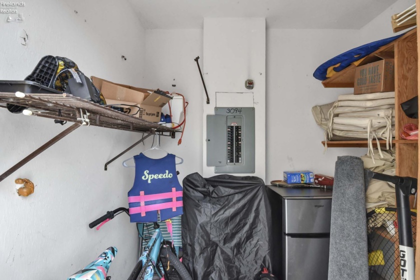 3094 Marina View Drive, Port Clinton, 43452, 2 Bedrooms Bedrooms, ,2 BathroomsBathrooms,Residential,For Sale,Marina View,20261426