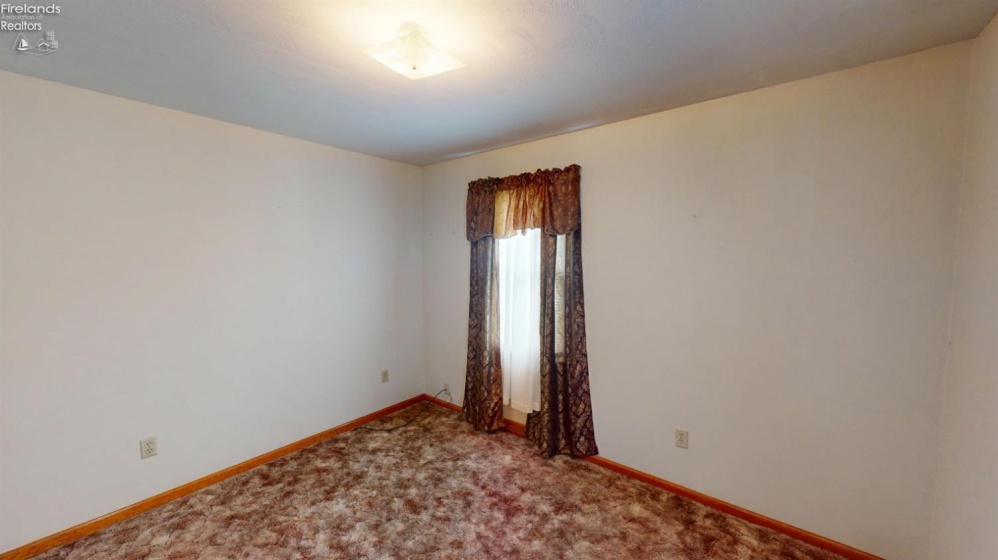 130 Vine Street, Clyde, 43410, 3 Bedrooms Bedrooms, ,1 BathroomBathrooms,Residential,For Sale,Vine,20261459