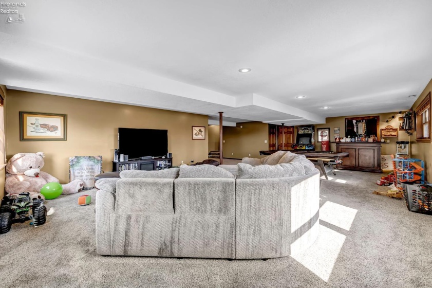 9116 ST RT 269, Bellevue, 44811, 4 Bedrooms Bedrooms, ,3 BathroomsBathrooms,Residential,For Sale,ST RT 269,20261371