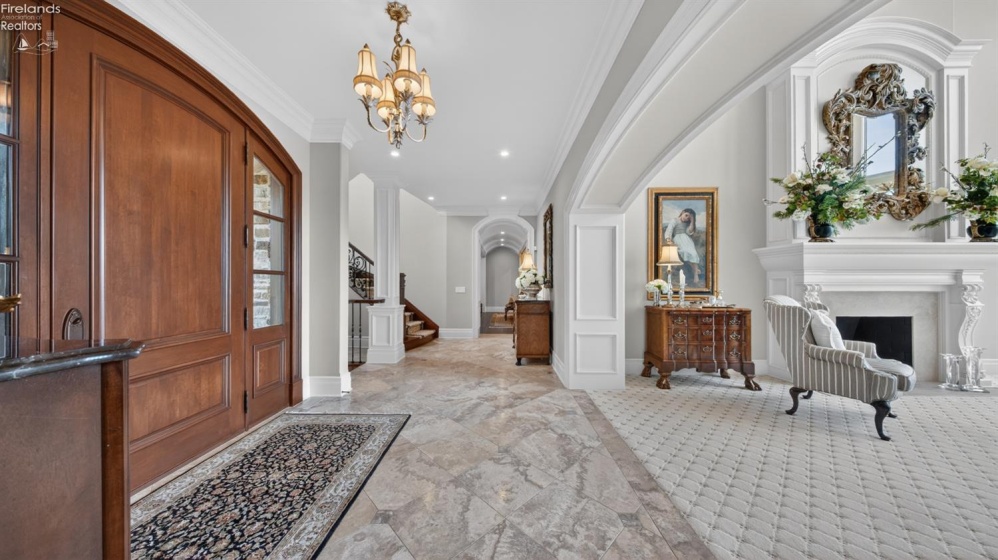 13717 Lake, Vermilion, 44089, 5 Bedrooms Bedrooms, ,9 BathroomsBathrooms,Residential,For Sale,Lake,20261489