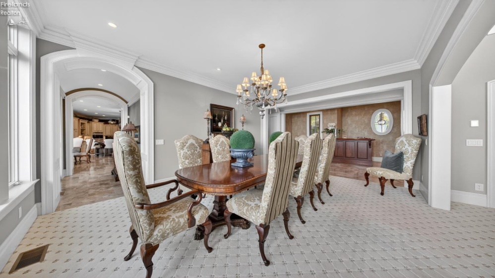 13717 Lake, Vermilion, 44089, 5 Bedrooms Bedrooms, ,9 BathroomsBathrooms,Residential,For Sale,Lake,20261489