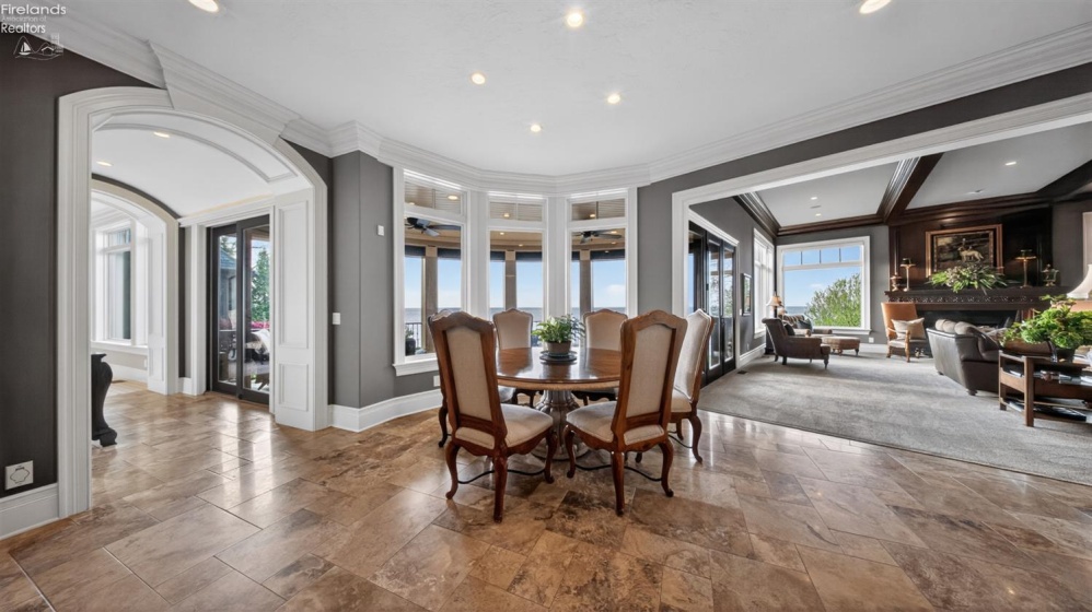 13717 Lake, Vermilion, 44089, 5 Bedrooms Bedrooms, ,9 BathroomsBathrooms,Residential,For Sale,Lake,20261489