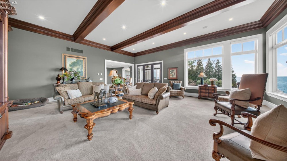 13717 Lake, Vermilion, 44089, 5 Bedrooms Bedrooms, ,9 BathroomsBathrooms,Residential,For Sale,Lake,20261489