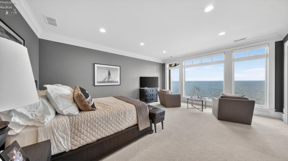 13717 Lake, Vermilion, 44089, 5 Bedrooms Bedrooms, ,9 BathroomsBathrooms,Residential,For Sale,Lake,20261489