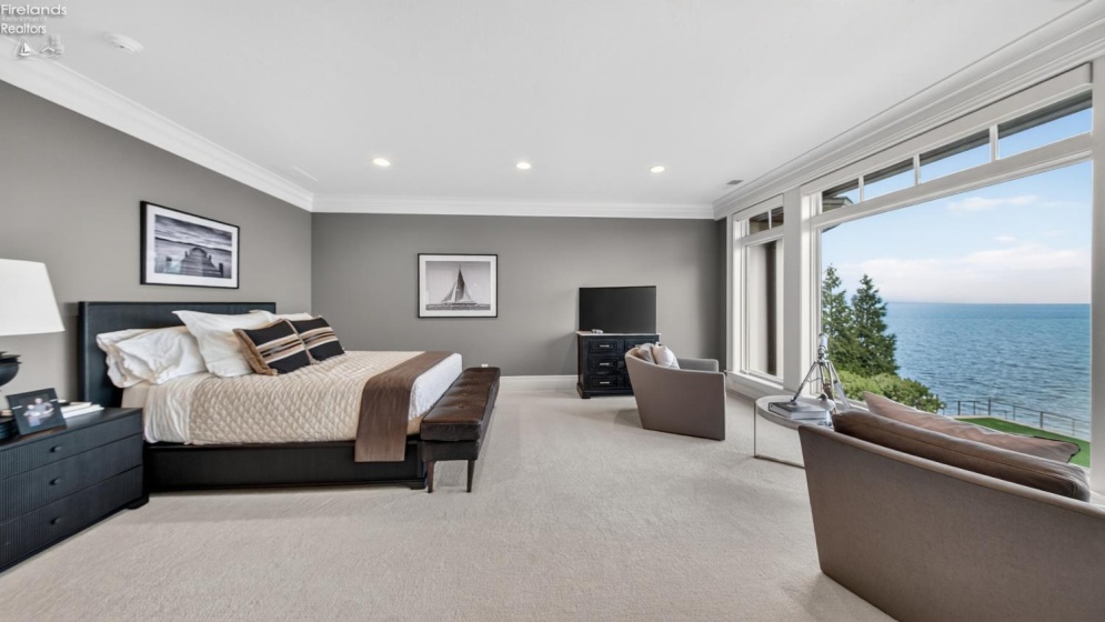 13717 Lake, Vermilion, 44089, 5 Bedrooms Bedrooms, ,9 BathroomsBathrooms,Residential,For Sale,Lake,20261489