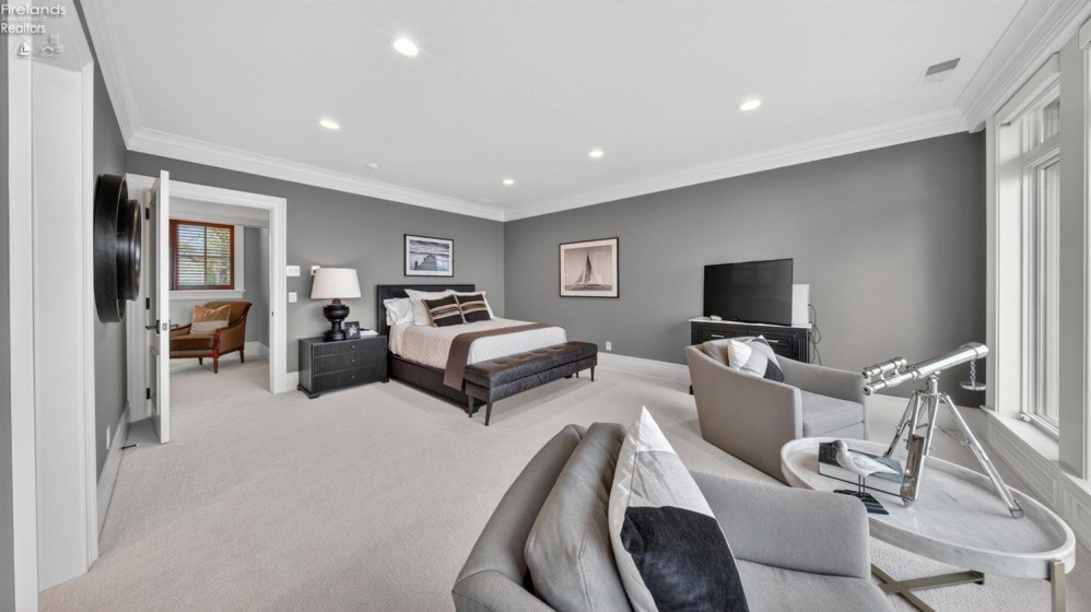 13717 Lake, Vermilion, 44089, 5 Bedrooms Bedrooms, ,9 BathroomsBathrooms,Residential,For Sale,Lake,20261489