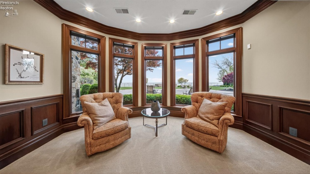 13717 Lake, Vermilion, 44089, 5 Bedrooms Bedrooms, ,9 BathroomsBathrooms,Residential,For Sale,Lake,20261489