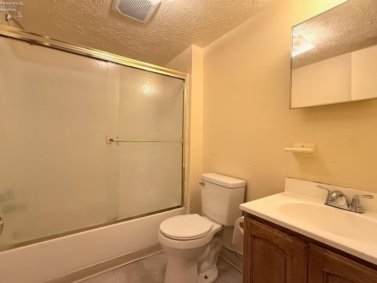 2017 Carr, Sandusky, 44870, 3 Bedrooms Bedrooms, ,1 BathroomBathrooms,Residential,For Sale,Carr,20261491