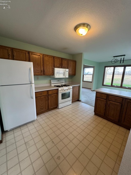 3320 Hayes Avenue, Sandusky, 44870, 4 Bedrooms Bedrooms, ,3 BathroomsBathrooms,Residential For Lease,For Lease,Hayes,20261411