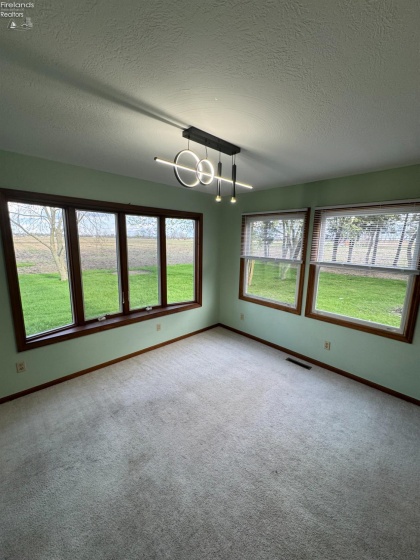 3320 Hayes Avenue, Sandusky, 44870, 4 Bedrooms Bedrooms, ,3 BathroomsBathrooms,Residential For Lease,For Lease,Hayes,20261411