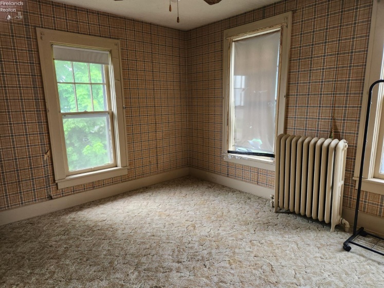 285 Southwest Street, Bellevue, 44811, 3 Bedrooms Bedrooms, ,2 BathroomsBathrooms,Residential,For Sale,Southwest,20261467