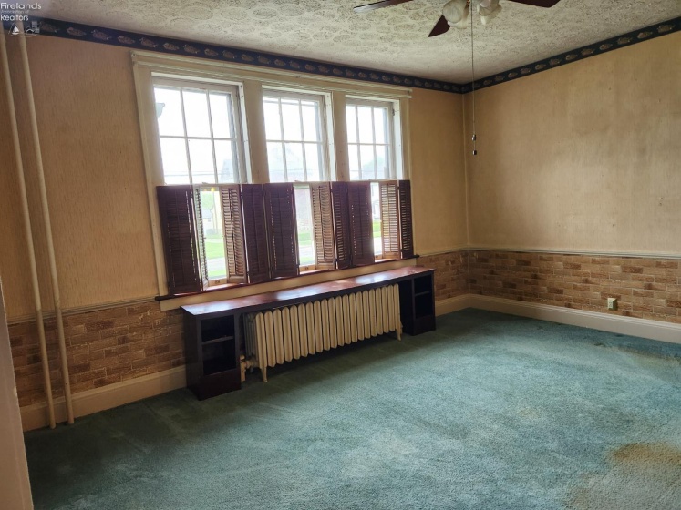 285 Southwest Street, Bellevue, 44811, 3 Bedrooms Bedrooms, ,2 BathroomsBathrooms,Residential,For Sale,Southwest,20261467