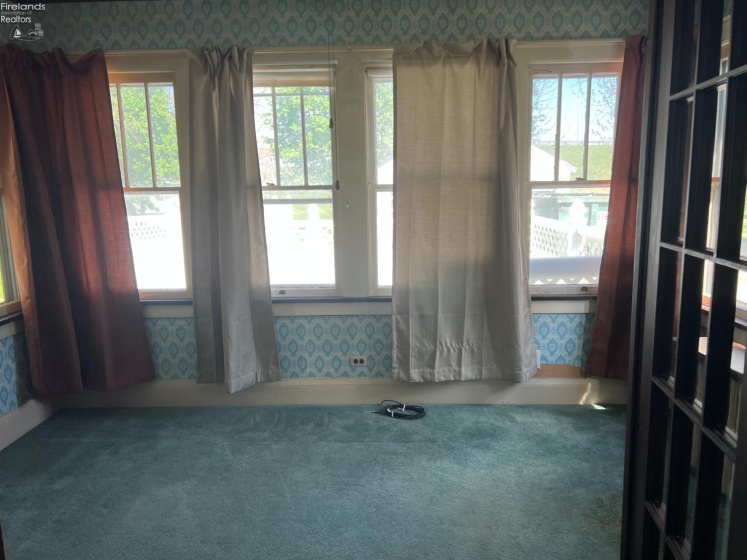 285 Southwest Street, Bellevue, 44811, 3 Bedrooms Bedrooms, ,2 BathroomsBathrooms,Residential,For Sale,Southwest,20261467