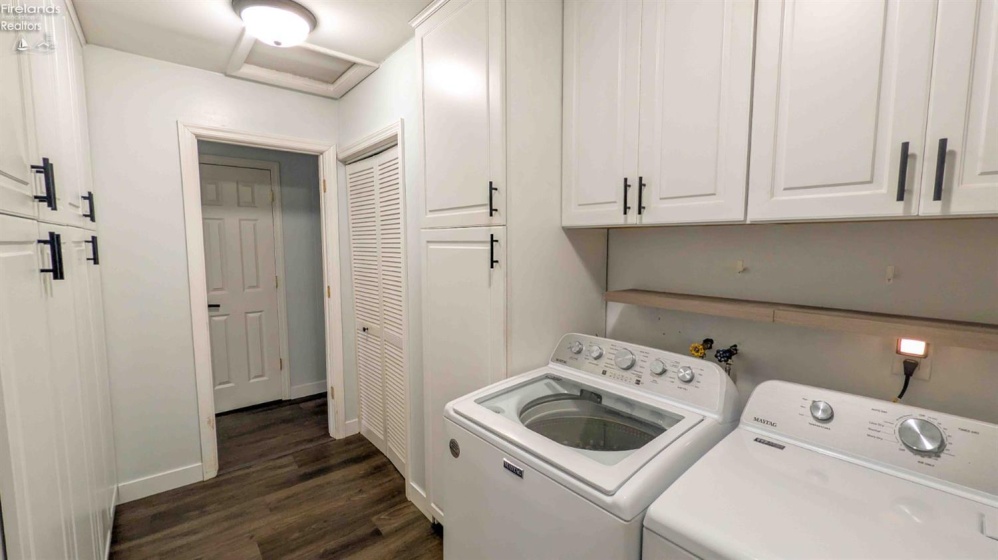 3816 Hoffman Drive, Sandusky, 44870, 3 Bedrooms Bedrooms, ,1 BathroomBathrooms,Residential,For Sale,Hoffman,20261472