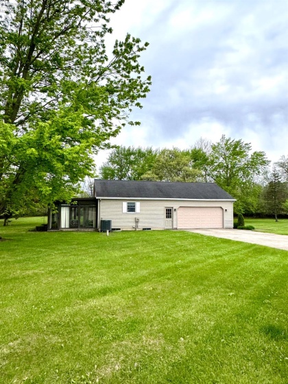 2931 Fangboner Road, Fremont, 43420, 3 Bedrooms Bedrooms, ,2 BathroomsBathrooms,Residential,For Sale,Fangboner,20261485