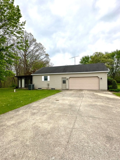 2931 Fangboner Road, Fremont, 43420, 3 Bedrooms Bedrooms, ,2 BathroomsBathrooms,Residential,For Sale,Fangboner,20261485