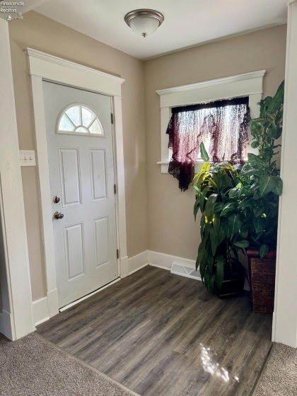 131 Whittlesey Avenue, Norwalk, 44857, 2 Bedrooms Bedrooms, ,1 BathroomBathrooms,Residential,For Sale,Whittlesey,20261463