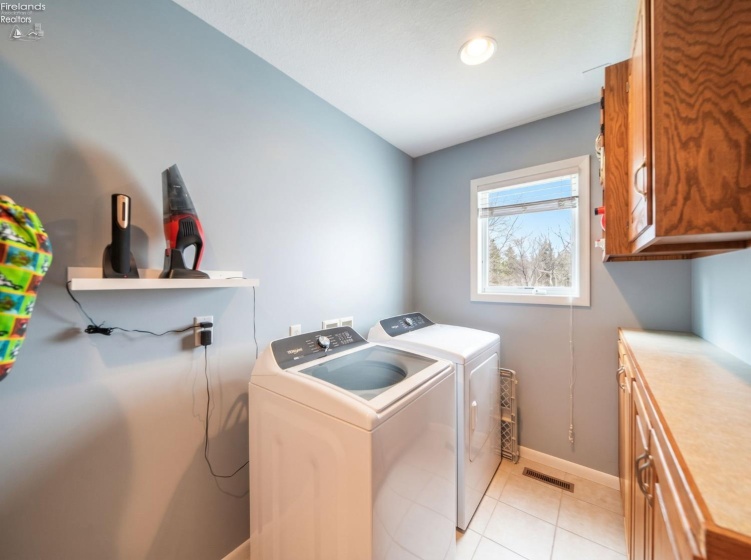 3205 Confederate Drive, Marblehead, 43440, 3 Bedrooms Bedrooms, ,3 BathroomsBathrooms,Residential,For Sale,Confederate,20261511