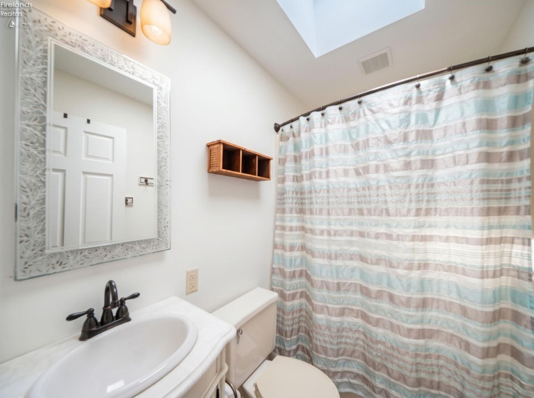 3205 Confederate Drive, Marblehead, 43440, 3 Bedrooms Bedrooms, ,3 BathroomsBathrooms,Residential,For Sale,Confederate,20261511