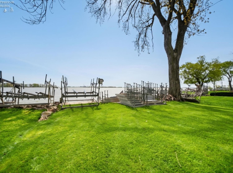 3205 Confederate Drive, Marblehead, 43440, 3 Bedrooms Bedrooms, ,3 BathroomsBathrooms,Residential,For Sale,Confederate,20261511