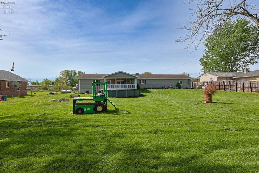 2716 Railroad Street, Collins, 44826, 3 Bedrooms Bedrooms, ,2 BathroomsBathrooms,Residential,For Sale,Railroad,20261482